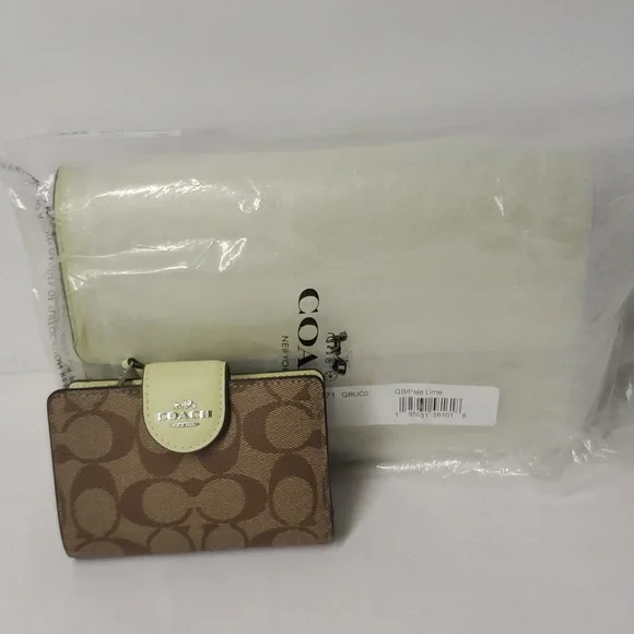 Coach C9971 Turner Flap Pebble Leather + C0082 Medium Corner Zip Wallet Lime